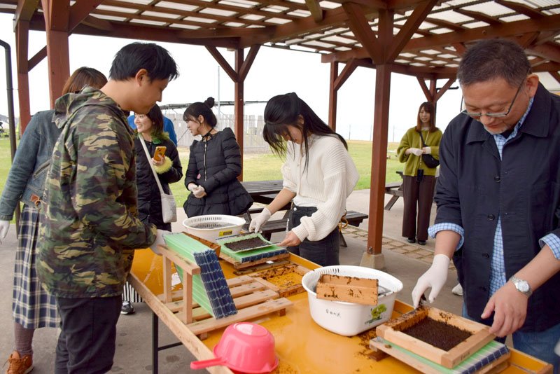 房総半島船旅で満喫　木更津⇒館山モニターツアー　歴史、自然に触れて