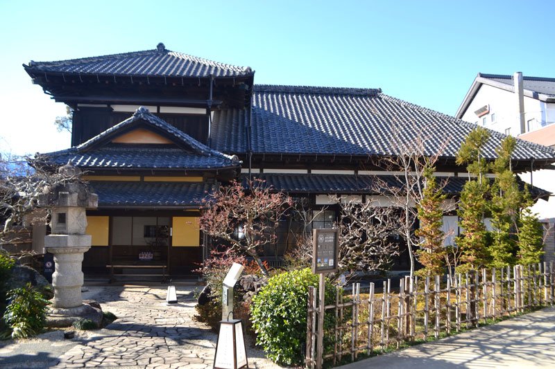 キャンプ好評、蔵との接点に　飲まない人も集う場　老舗が改革　飯沼本家（酒々井町）　【房総の酒に乾杯　ユネスコ文化遺産登録】
