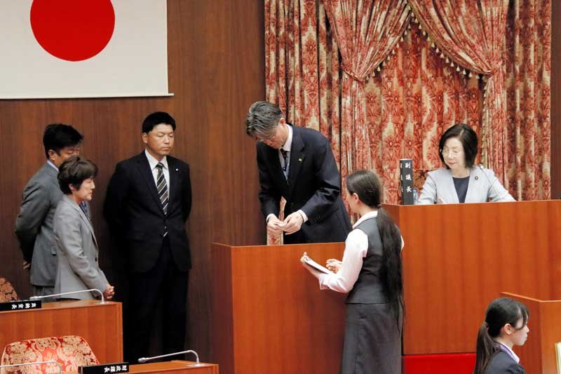 多古町議会の議長選、計２６回なお決まらず　勢力拮抗、あきれる町民　学識者「反省し話し合いを」