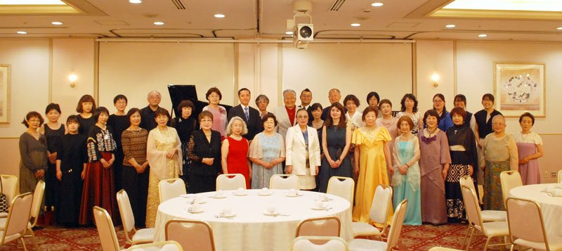 「みんなの歌の母」が美声　世代超えた教え子ら伴奏　四街道のソプラノ歌手　田中環さん　米寿記念コンサート