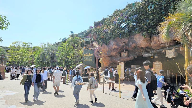 東京ディズニーシー「ファンタジースプリングス」開業１年　魔法の世界、アトラクションに長蛇の列　高橋社長「満足度高い」と手応え