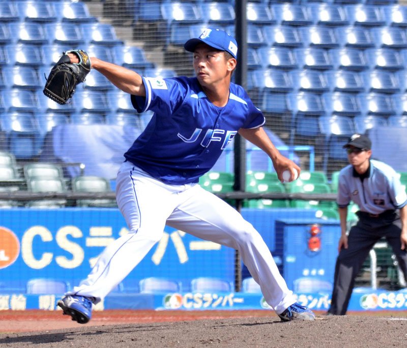 ＹＢＣ柏―ＪＦＥ東日本　８回無失点と好投したＪＦＥ東日本・宇賀神＝ＺＯＺＯマリン