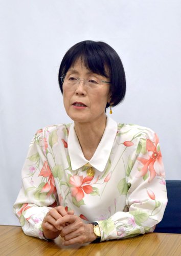 江川厚子氏