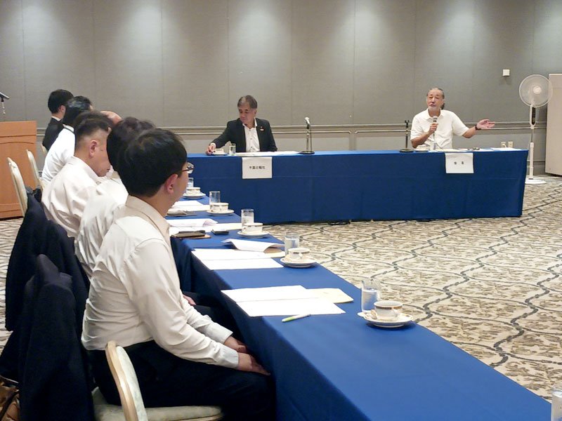 「ツール・ド・ちば２０２５」のコースや日程などを確認した実行委員会設立総会＝７日、千葉市中央区