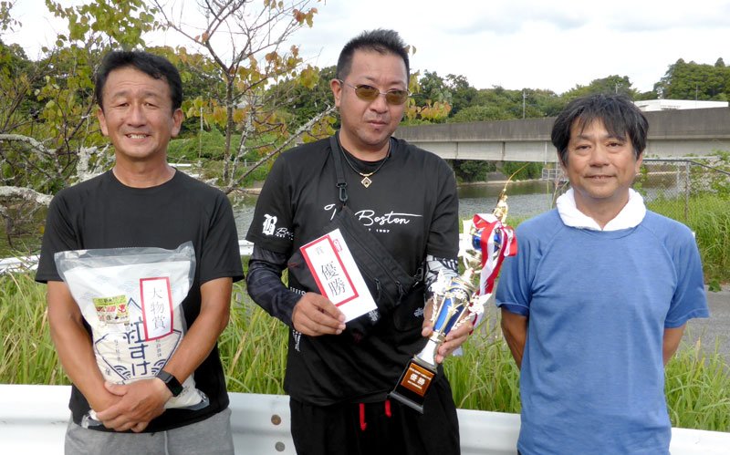 ヘラブナ釣り桂田さん初Ｖ　前回釣果ゼロ、今年はヒット　市原・高滝湖で大会