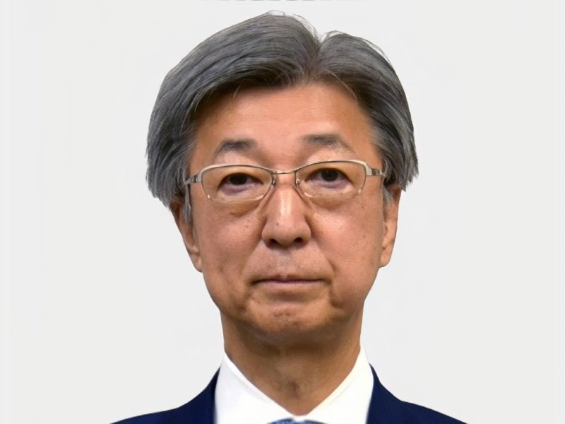 石井準一氏