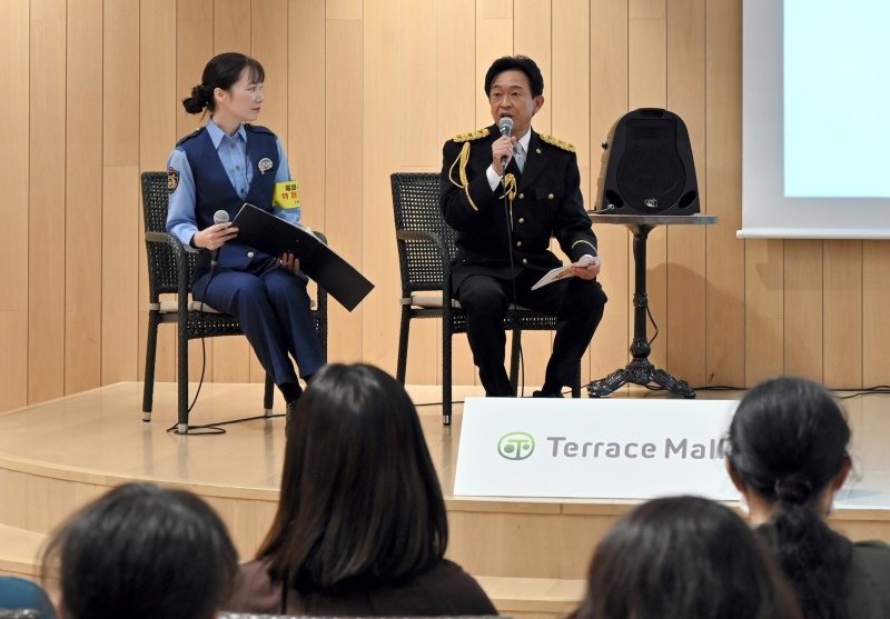 「ニセ警察詐欺」防げ　元ＴＯＫＩＯ城島茂さん、松戸で訴え　「家族や友人に声かけあって」