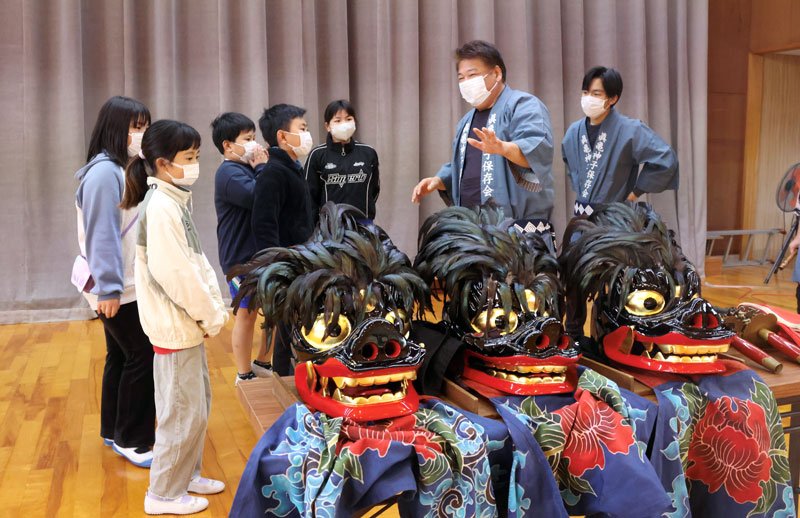 神子舞　豊海小児童が挑戦　太鼓や笛、保存会手ほどき　九十九里郷土芸能