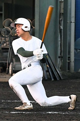 山口瑛大内野手