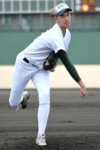 片岡琉之介投手