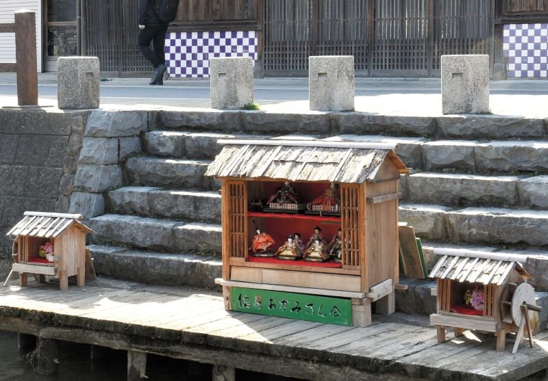 春めく佐原、雛めぐり　時代超え、町並みに展示　７日は小野川パレードも　香取