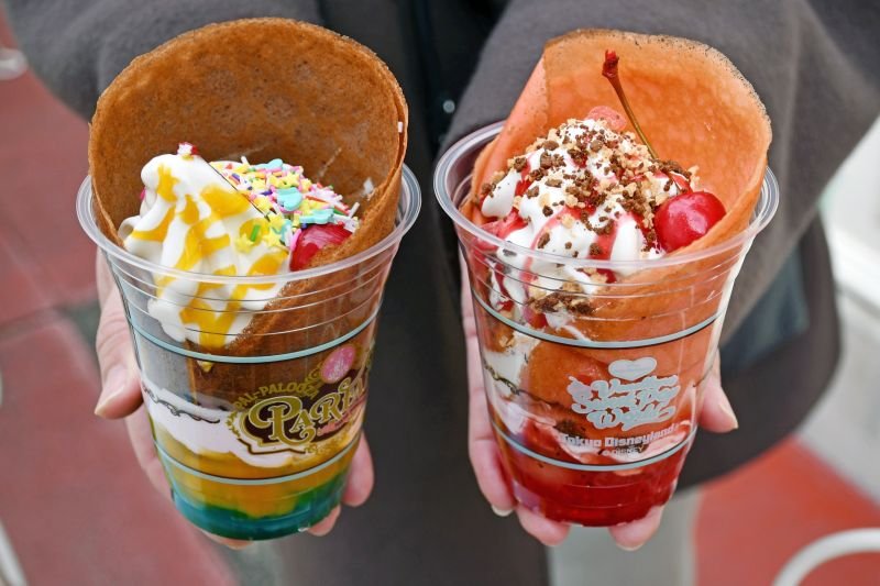 一足早くスイーツの世界　パレード、食、装いも新た　４月９日から特別イベント　東京ディズニーランド