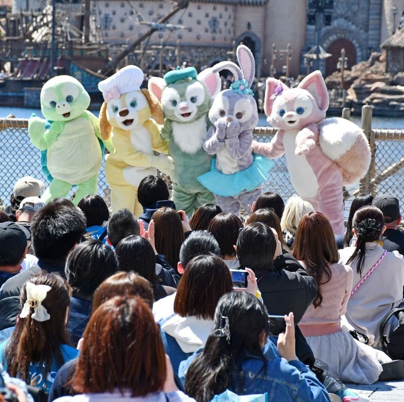 【写真多数あり】きらめく物語、永遠に　１５日から東京ディズニーシー２５周年イベント　ミッキーら早くもお祝い
