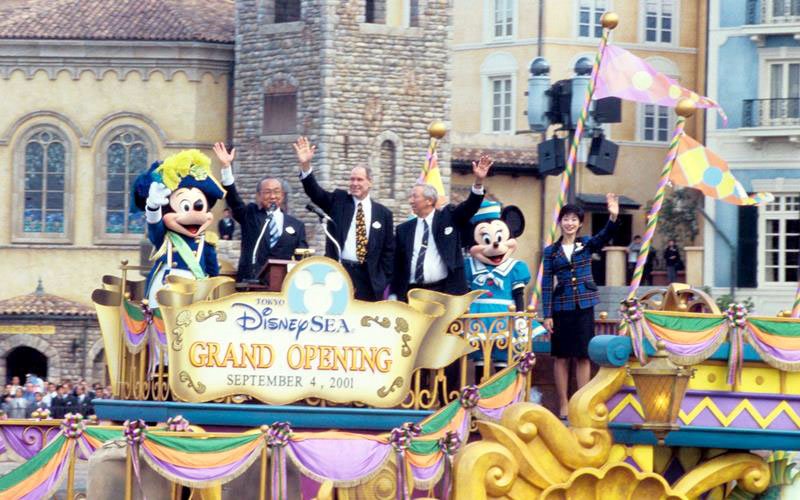 もっとロマンティックに！　東京ディズニーシー２５周年、愛され続けるアイコン「アクアスフィア」　【舞浜タイムズ５月号】
