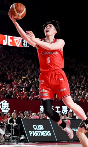 ガチンコ制す　４季連続４強　千葉ジェッツ
