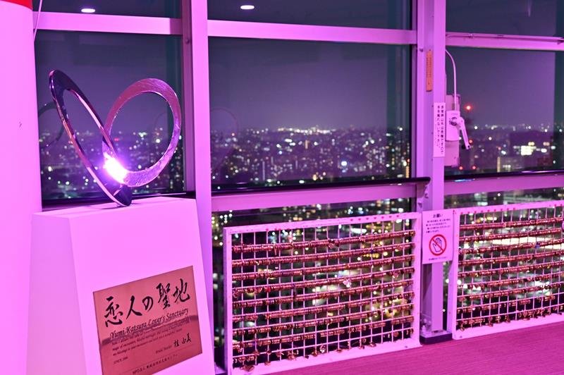 ３月で登録が終了した「恋人の聖地」＝３月２５日、千葉市中央区
