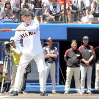 長嶋茂雄さん始球式打席に　佐倉・岩名球場リニューアル　設備充実で公式戦可能に　資料展示室も新設