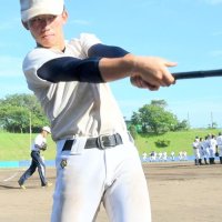 名門復活へ秘める闘志　銚子商・宮内竜志　【千葉高校野球ドキュメント１００～節目の夏最高の夏へ　主役狙うミレニアム球児～】（３１）