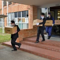 南房総市教委職員を逮捕　学校工事の入札情報漏えい疑い　千葉県警