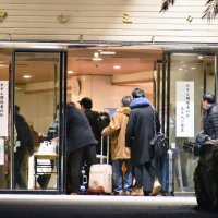 帰国者受け入れた勝浦市民　“国難”救った英雄に　感染したら…恐怖の毎日　イメージアップも「第３波」打撃【新型コロナ１年ちば】