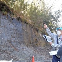 【チバニアン１年】（上）　コロナ禍も関心高く　ファン増加へガイド養成