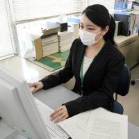 ＪＡＬ６人任用職員に　コロナ業務で人員不足の成田市　外国人対応、書類英訳も