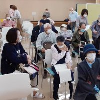新型コロナワクチン集団接種、初日３２０人　余剰分は施設職員らへ　四街道