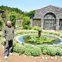 里山広がる不思議世界　建築家が造成続ける　やすんば自然園（多古町）　【北総ご近所巡り　面白スポット謎解き編】（９）