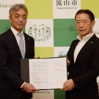 ショッピングＣ駐車場に一時避難　流山市と運営会社協定