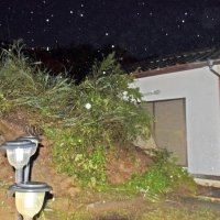 大雨被害、匝瑳の住宅に土砂　寝室に土砂押し寄せる