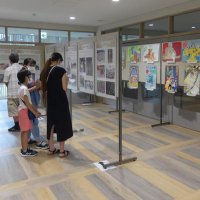 平和願い「原爆の絵展」　広島児童作品など７０点　長生村交流センター