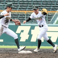 石井主将、痛み耐え懸命プレー　専大松戸　第１０３回全国高校野球