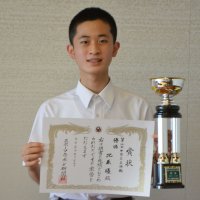 １対１で向き合い勝負　船橋在住、将棋中学生日本一・北原優さん（１３）　【ひと模様】