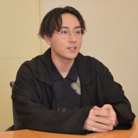 声優・鈴木崚汰さん、映画「モンタナの目撃者」日本語吹き替え版に　千葉県立検見川高出身、放送委員会からプロの世界へ