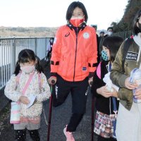 スポーツ大使秦さん初仕事　市原市民とウオーキング　手術直後に不屈の勇姿