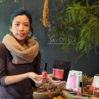 里山の魅力、アロマにのせて　市原地域おこし協力隊・掘エミイさん　香木原料、ブランド創設