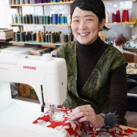 着物リメークで価値再生　いすみの空き家にミシンアトリエ開業・まつながさやかさん（３８）　【ひと模様】