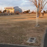 誰もが遊べる広場整備へ　ユニバーサルデザイン遊具設置　２３年度のオープン目指す　市原・上総更級公園