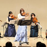 「忘れない」旋律に乗せ　バイオリニスト加藤さん（千葉市在住）　３年ぶり慈善公演、矢野さん作曲「希望」披露