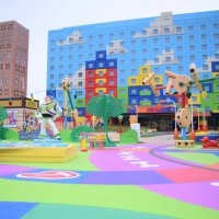 ようこそおもちゃの世界へ　トイ・ストーリーホテル開業　【舞浜タイムズ４月号】