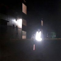 女性が死亡しているのが見つかった現場周辺＝９日午後１１時３５分ごろ、銚子市春日町