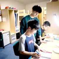 寮の部屋での様子（三育学院中提供）