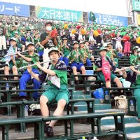 聖地に響く「市船ソウル」　選手鼓舞、２５年ぶりの勝利後押し　第１０４回全国高校野球
