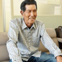 亡き父を追いかけ戦地慰霊　「戦争はいけない」　松戸市遺族会副会長・石井猛さん（７８）　全国戦没者追悼式