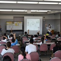 サマースクールで会計の役割知って　児童が原価計算に挑戦