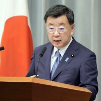 安倍晋三元首相の国葬費用の概算について、記者会見で説明する松野博一官房長官＝６日午前、首相官邸（共同）