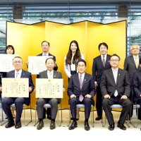 夏のデジ田甲子園　いすみ市が準優勝　アイデア部門　“魚の鮮度見える化”　首相官邸で表彰　取り組み周知に喜び