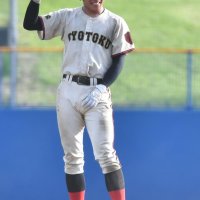 終盤粘り発揮　行徳　秋季千葉県高校野球　第１日