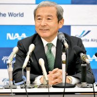 成田国際線旅客４．７倍　２２年度上期　水際対策緩和で需要増　国内線はコロナ禍前並み
