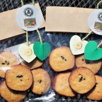 生徒手作りの包装による「さつまいもそのまんまクッキー」